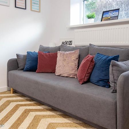 M&R Apartament Smart&Bright Batorego 16, Netflix, Free Wifi, Metro I Park Pole Mokotowskie, Stodola, Self Check-In, 5 Minut Od Centrum Warsawa Bagian luar foto