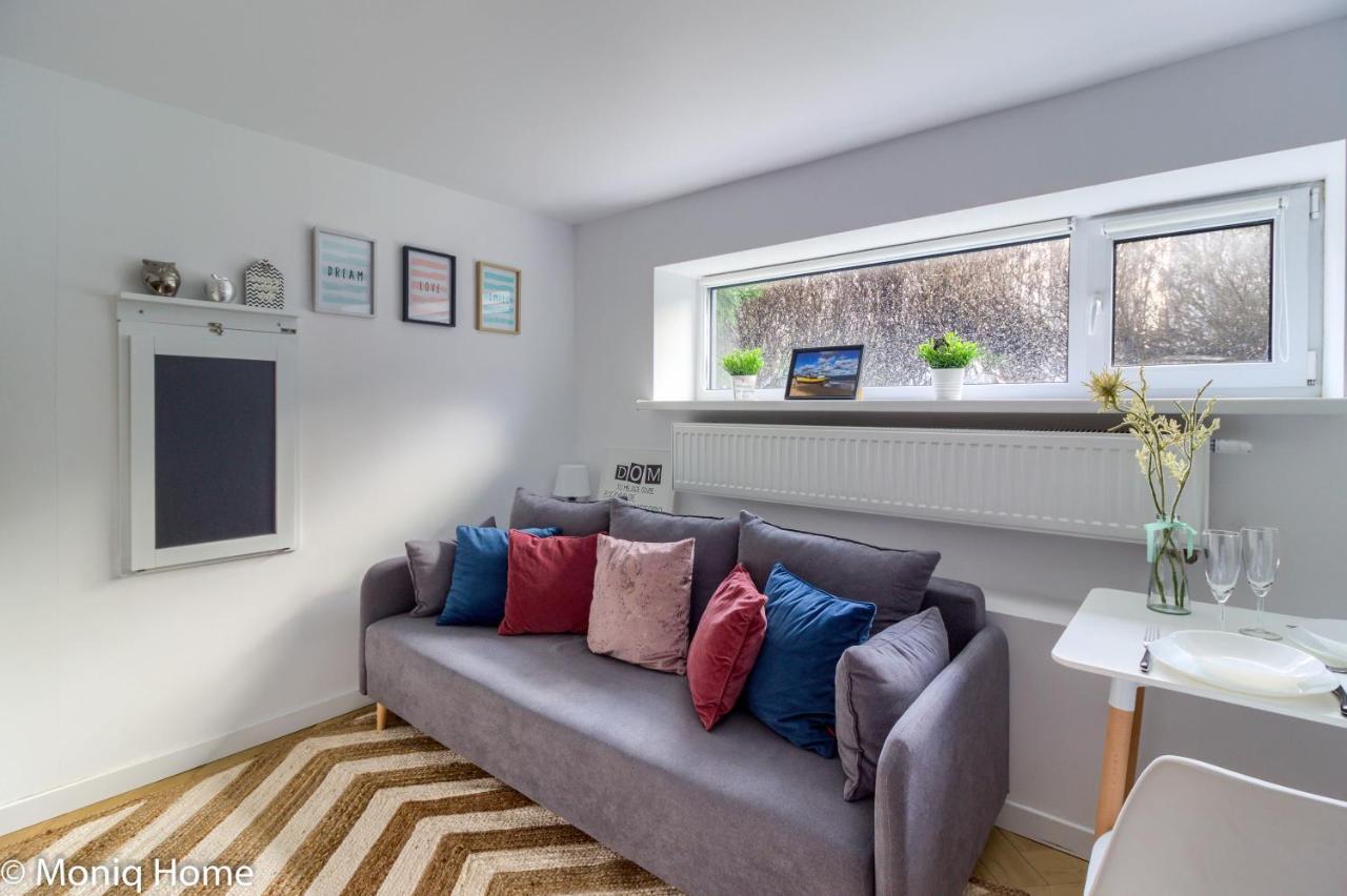 M&R Apartament Smart&Bright Batorego 16, Netflix, Free Wifi, Metro I Park Pole Mokotowskie, Stodola, Self Check-In, 5 Minut Od Centrum Warsawa Bagian luar foto