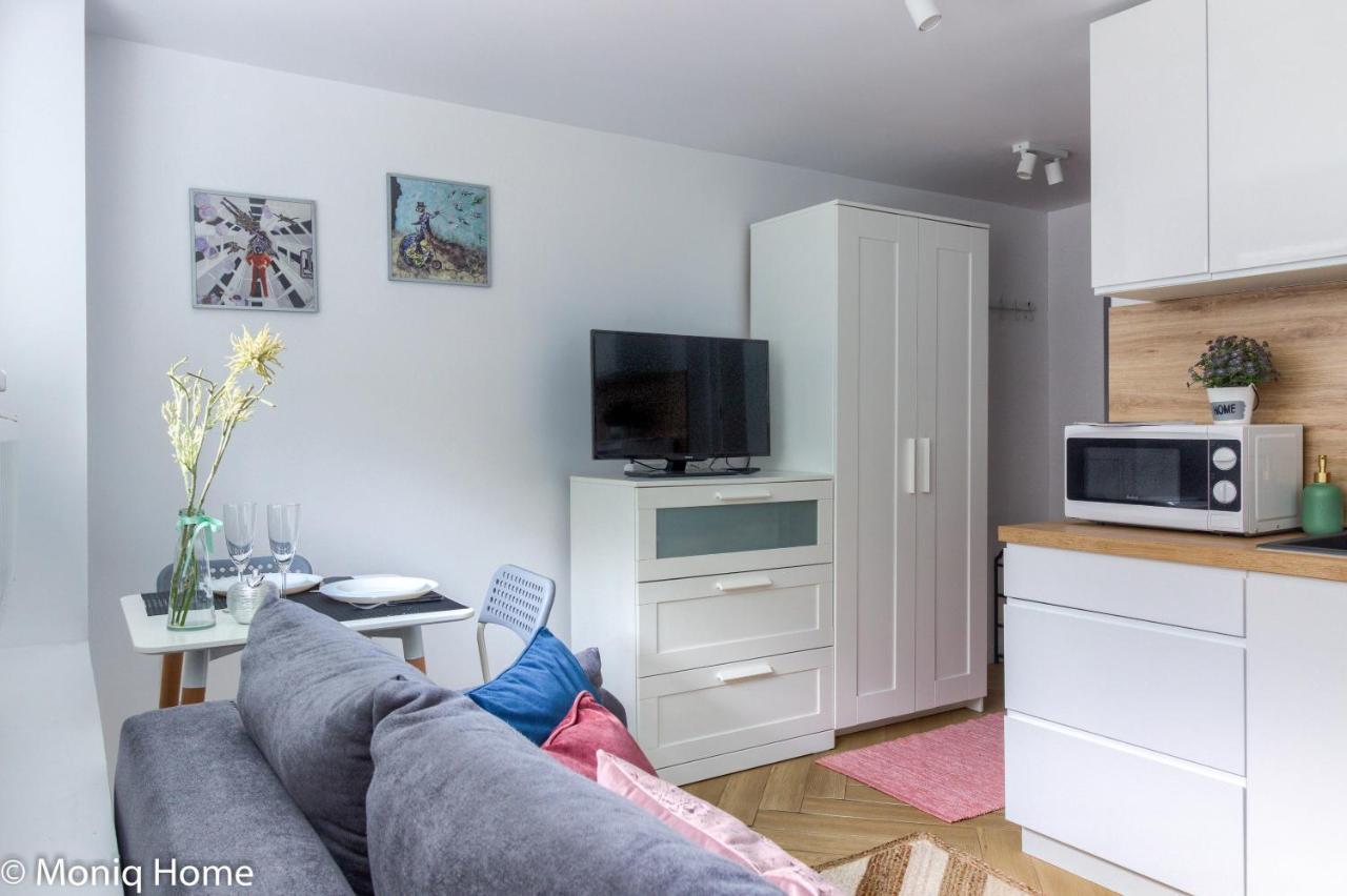 M&R Apartament Smart&Bright Batorego 16, Netflix, Free Wifi, Metro I Park Pole Mokotowskie, Stodola, Self Check-In, 5 Minut Od Centrum Warsawa Bagian luar foto