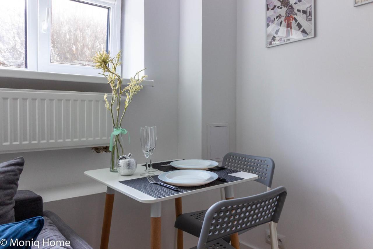 M&R Apartament Smart&Bright Batorego 16, Netflix, Free Wifi, Metro I Park Pole Mokotowskie, Stodola, Self Check-In, 5 Minut Od Centrum Warsawa Bagian luar foto